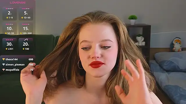 Eveleen Soleen online show from December 2024 10:47:02 PM