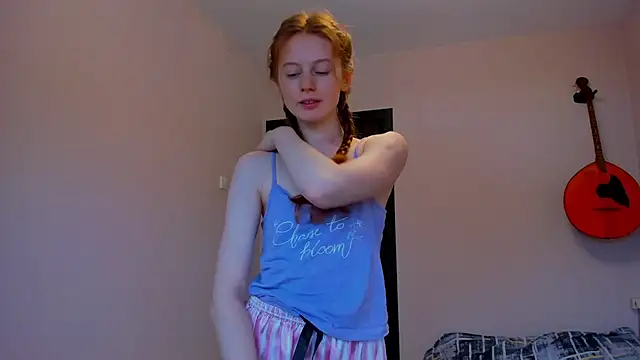 Fire Luna online show from December 2024 07:41:01 AM