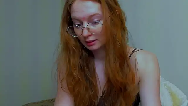 Fire Luna online show from March 2026 05:35:02 AM