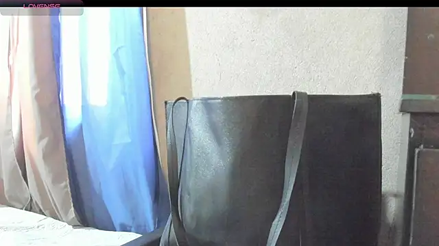 Natalystevens online show from February 2026 05:11:01 PM