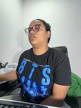 angela angels  online show from November 2025 05:50:02 AM