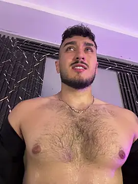 Snapshot of Zionmattis chatting on March 2026 01:12:02 AM Zionmattis online show from March 2026 01:12:02 AM