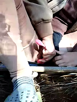 Betty20zx online show from December 2024 12:00:02 AM