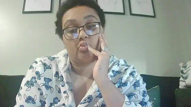 vanilla chocolate23 online show from December 2025 08:45:02 AM