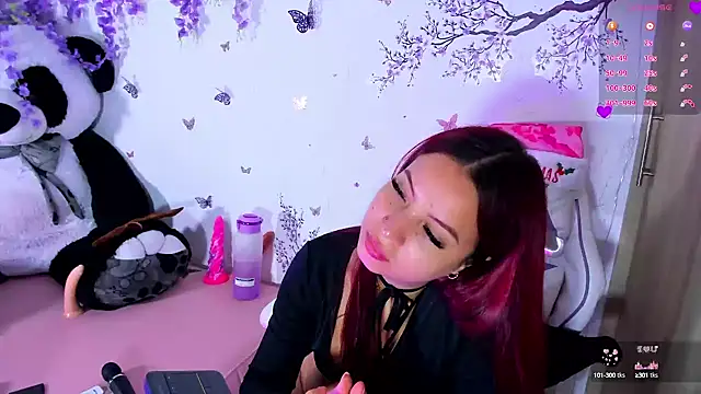 Snapshot of IamSteph13 chatting on December 2024 06:40:01 AM IamSteph13 online show from December 2024 06:40:01 AM