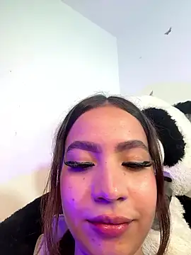 Snapshot of IamSteph13 chatting on January 2026 04:04:02 AM IamSteph13 online show from January 2026 04:04:02 AM