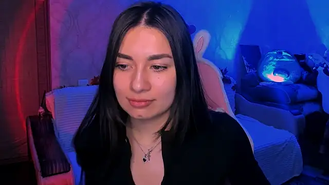 Snapshot of Swee_Alicee chatting on March 2026 08:15:01 PM Swee Alicee online show from March 2026 08:15:01 PM