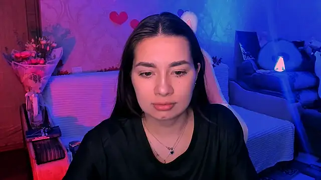 Snapshot of Swee_Alicee chatting on April 2026 06:36:02 PM Swee Alicee online show from April 2026 06:36:02 PM