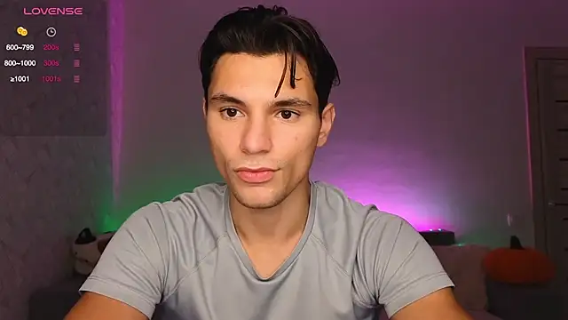 denlover1 online show from October 2025 04:02:02 AM