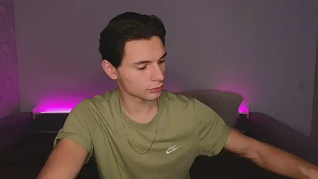 denlover1 online show from February 2026 11:17:01 AM