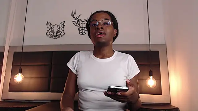 candy lovee69 online show from June 2026 05:28:01 PM