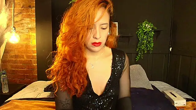 sahra taylor  online show from November 2025 02:38:01 PM