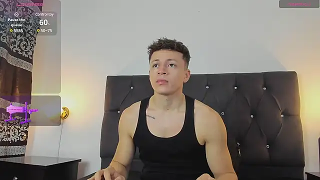 Angel Cuervo online show from February 2025 12:47:02 PM