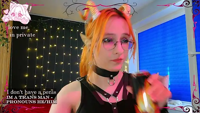 Snapshot of Honelin chatting on March 2025 01:52:02 PM Honelin online show from March 2025 01:52:02 PM