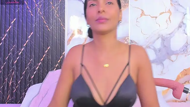 Snapshot of Alyson-a chatting on November 2025 12:15:02 PM Alyson-a online show from November 2025 12:15:02 PM