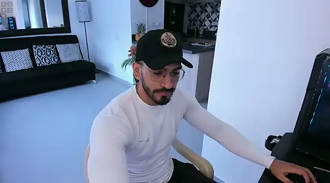 tony muscle online show from January 2025 09:39:01 PM