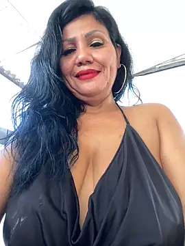Snapshot of Hot_Rose83 chatting on January 2025 09:14:02 PM Hot Rose83 online show from January 2025 09:14:02 PM