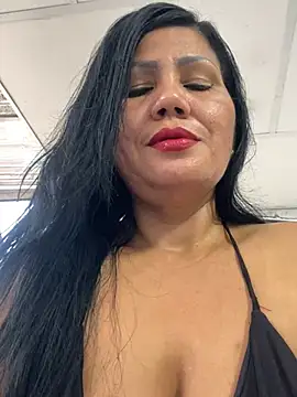 Snapshot of Hot_Rose83 chatting on March 2025 09:59:02 PM Hot Rose83 online show from March 2025 09:59:02 PM