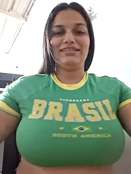 girl milk1 online show from February 2026 11:52:02 PM