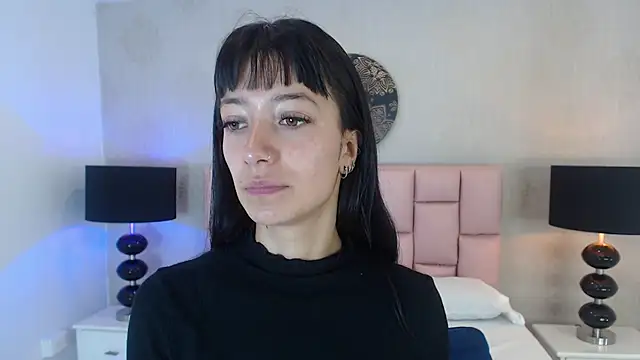 Snapshot of Zoe_Vixen chatting on February 2025 12:06:02 PM Zoe Vixen online show from February 2025 12:06:02 PM