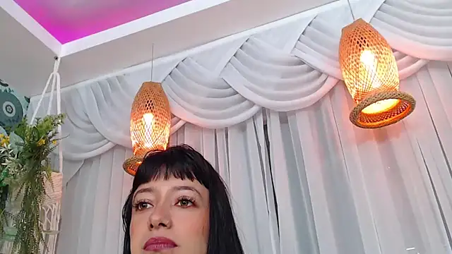 Snapshot of Zoe_Vixen chatting on March 2025 12:35:02 PM Zoe Vixen online show from March 2025 12:35:02 PM