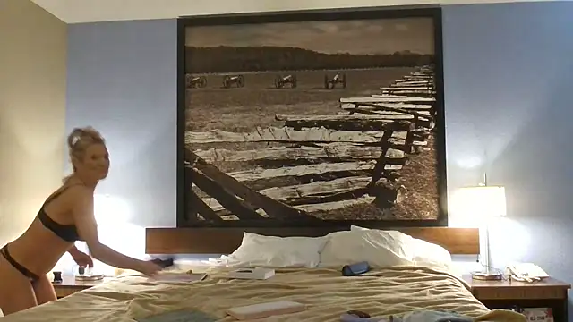 BluEyeGemini333 online show from January 2025 08:04:01 PM