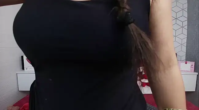 MadelineBeckert online show from March 2025 07:14:02 PM