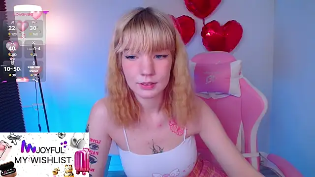 Snapshot of Linablueeyed chatting on March 2025 08:20:02 AM Linablueeyed online show from March 2025 08:20:02 AM