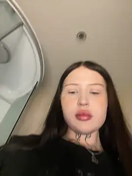 Snapshot of kate8ketee8 chatting on February 2025 05:02:02 PM kate8ketee8 online show from February 2025 05:02:02 PM