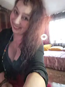 Snapshot of GypsyEsmeralda chatting on March 2026 08:17:01 AM GypsyEsmeralda online show from March 2026 08:17:01 AM