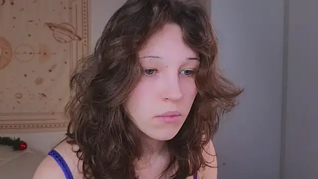 cherry lea online show from December 2025 06:02:01 PM