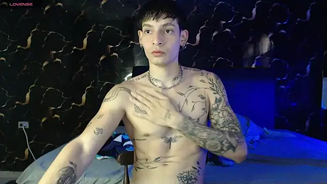 Snapshot of Apolo_Hidalgo01 chatting on April 2026 08:18:01 PM Apolo Hidalgo01 online show from April 2026 08:18:01 PM