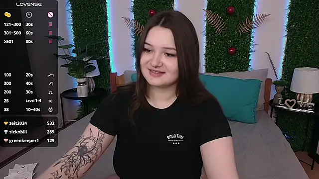 Alice Walters online show from December 2024 06:59:01 PM