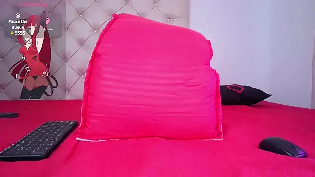 Snapshot of MiissKatiia chatting on December 2024 03:30:01 PM MiissKatiia online show from December 2024 03:30:01 PM