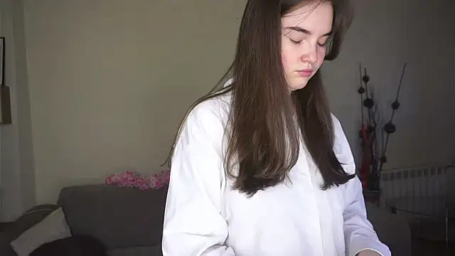 Snapshot of CathrynDail chatting on March 2026 06:14:01 AM CathrynDail online show from March 2026 06:14:01 AM