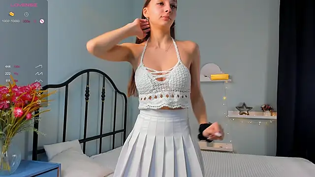 Snapshot of GeorginaCurvin chatting on February 2025 03:03:01 PM GeorginaCurvin online show from February 2025 03:03:01 PM