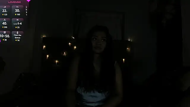 Snapshot of stepcouple_XXX chatting on January 2025 12:54:02 AM stepcouple XXX online show from January 2025 12:54:02 AM