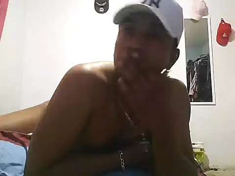 Snapshot of diablonegro69 chatting on December 2024 02:08:02 AM diablonegro69 online show from December 2024 02:08:02 AM