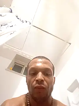 Snapshot of ottomusbrown chatting on December 2024 11:33:01 AM ottomusbrown online show from December 2024 11:33:01 AM