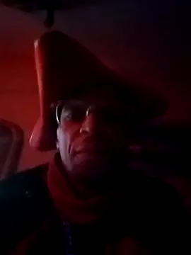 Snapshot of ottomusbrown chatting on March 2025 07:18:01 AM ottomusbrown online show from March 2025 07:18:01 AM