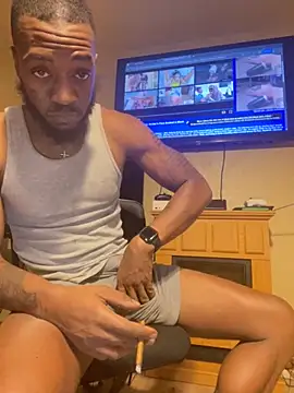 Snapshot of prettyrichie chatting on November 2025 02:43:02 AM prettyrichie online show from November 2025 02:43:02 AM