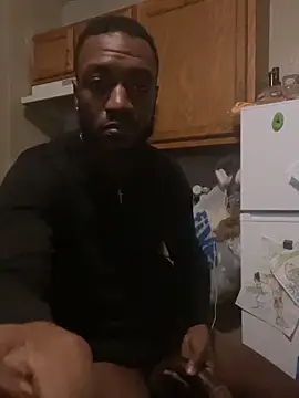 Snapshot of prettyrichie chatting on November 2025 05:37:02 PM prettyrichie online show from November 2025 05:37:02 PM