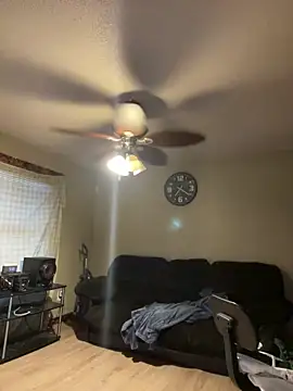 Snapshot of prettyrichie chatting on February 2026 10:38:01 PM prettyrichie online show from February 2026 10:38:01 PM