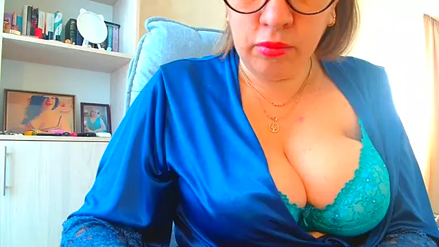 Brionia online show from October 2025 07:54:01 AM