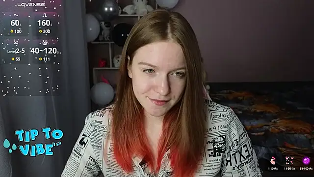 CassieJuice69 online show from December 2024 05:32:01 PM