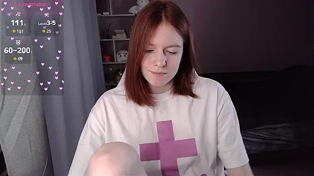 Snapshot of CassieJuice69 chatting on March 2026 04:23:01 PM CassieJuice69 online show from March 2026 04:23:01 PM