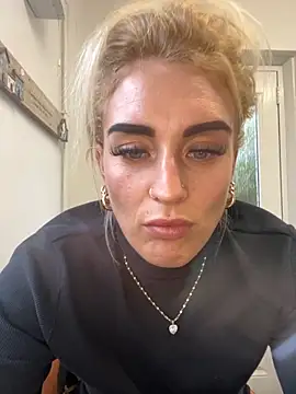 Barbie 26 online show from December 2025 01:09:02 PM