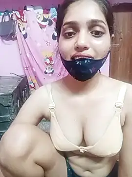 Snapshot of Cute-Simmi chatting on December 2024 03:43:01 PM Cute-Simmi online show from December 2024 03:43:01 PM