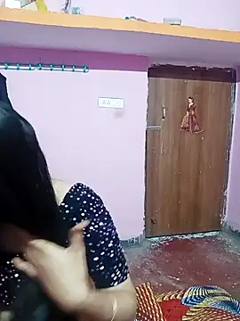 Snapshot of Cute-Simmi chatting on December 2024 09:56:02 AM Cute-Simmi online show from December 2024 09:56:02 AM