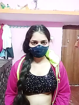 Snapshot of Cute-Simmi chatting on December 2024 12:00:02 PM Cute-Simmi online show from December 2024 12:00:02 PM